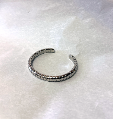 NwoT Luv AJ Snake Chain Cuff