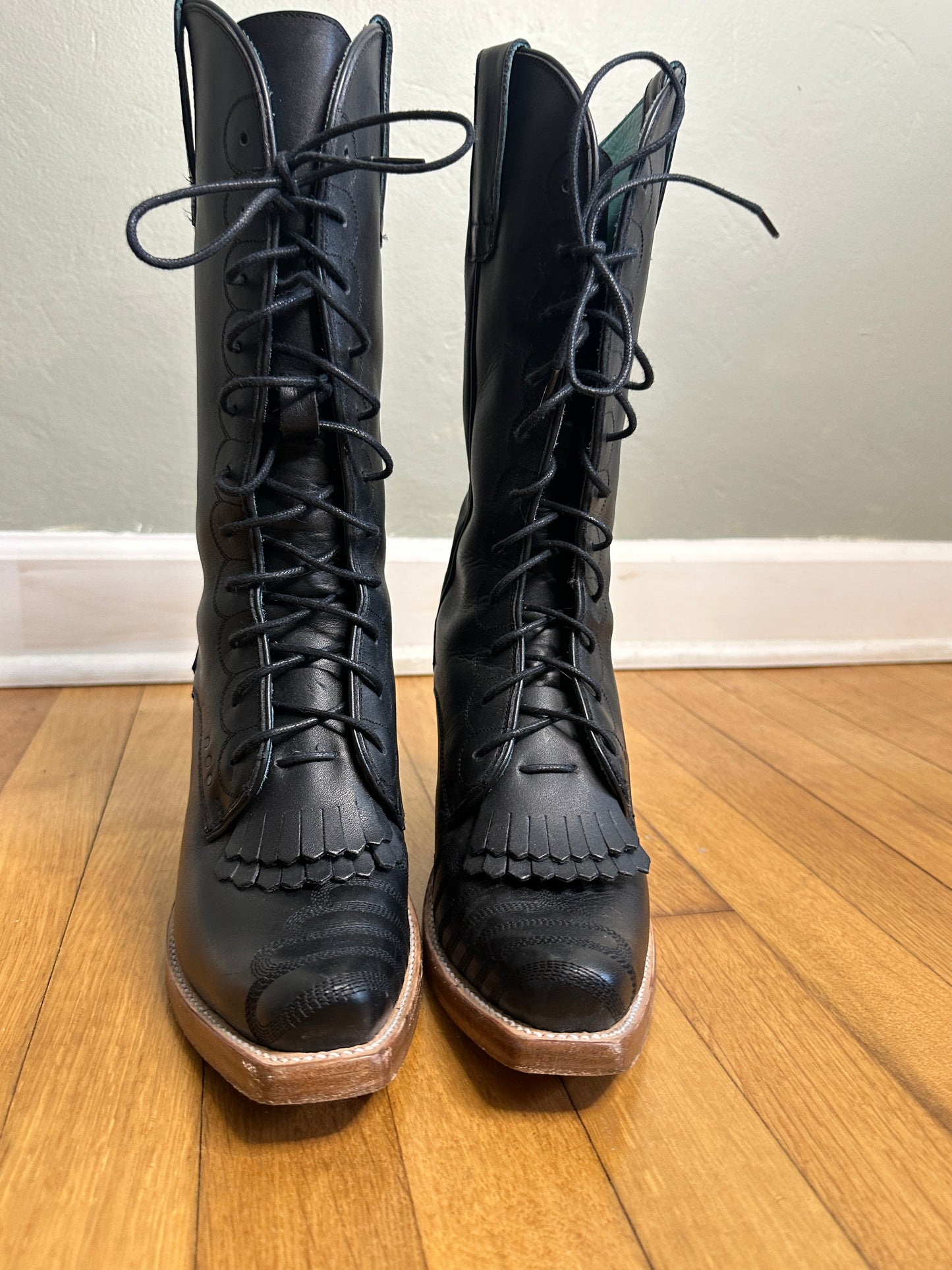 PS Kaufman Crescent Lace Up Boot 8.5